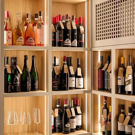 Like Boutique 3* Azzano San Paolo
